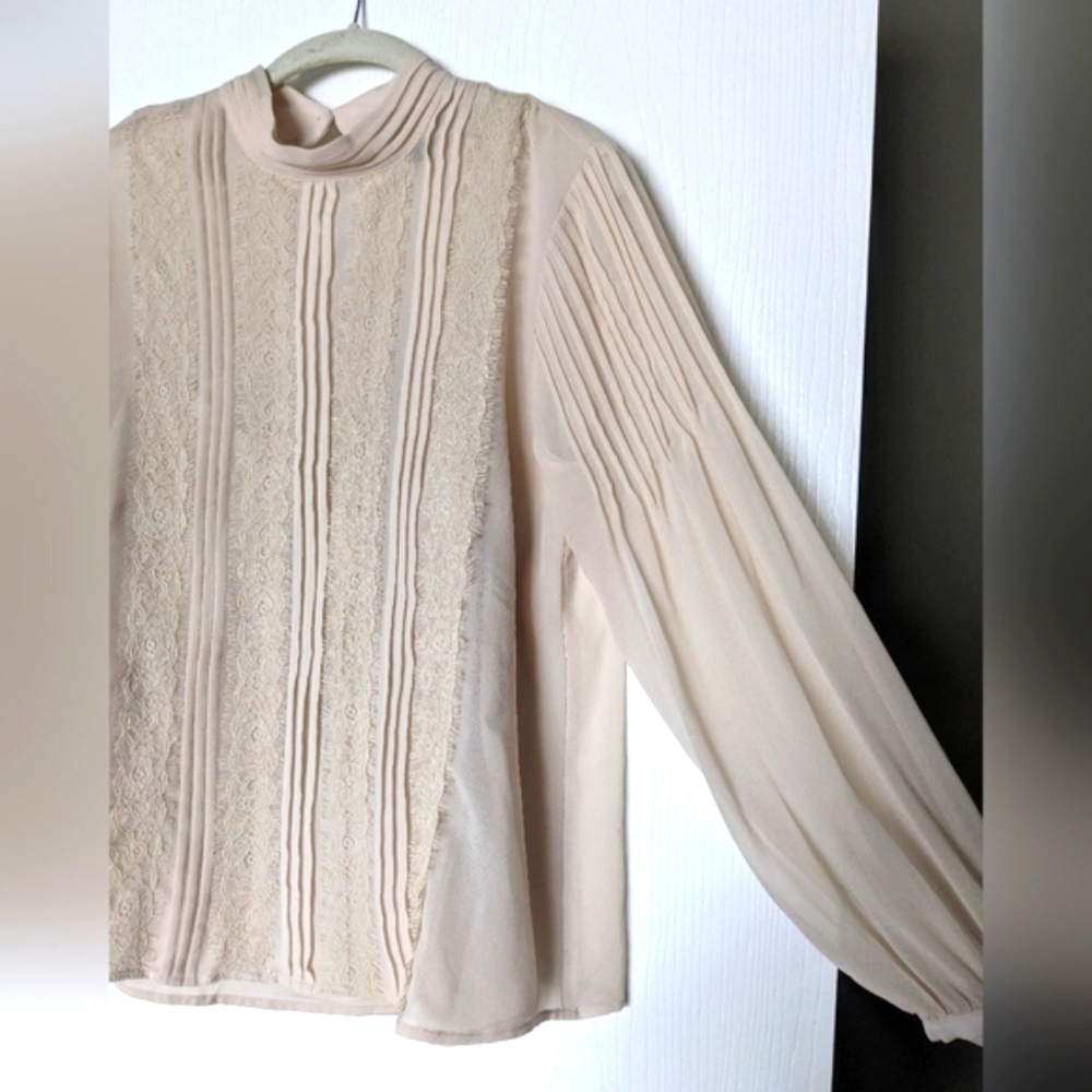 Banana Republic Beige High-Neck Pintuck Lace Blouse - Picture 3 of 7